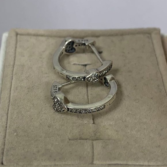 Pandora Pavé Heart Hoop Earrings - Picture 12 of 16